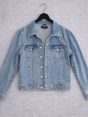 Hudson Denim Jacket Small – Classic Light Wash Staple